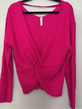 Primi Australia Twist-Front V-Neck Knit Sweater in Fuchsia Hot Pink women’s SM